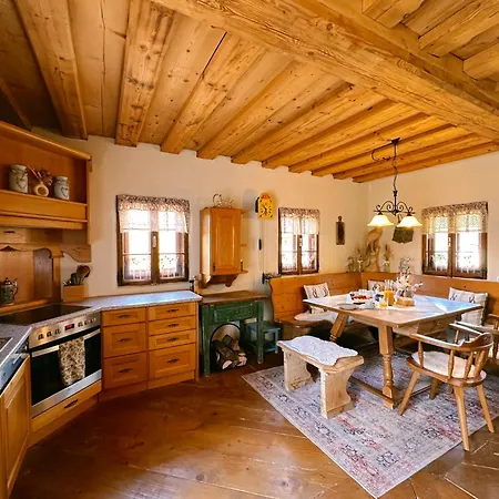 Chalet Romantisches Wellness Im Steirischen Ursprung *