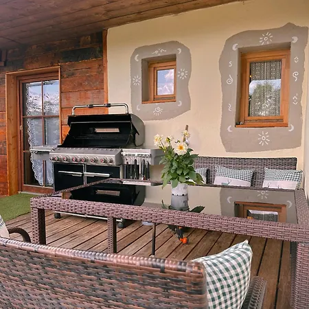 Romantisches Wellness Im Steirischen Ursprung Chalet